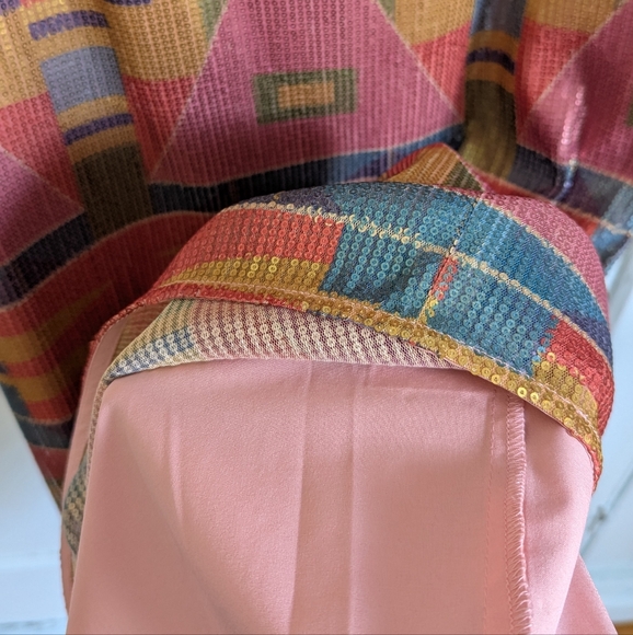 Geometric Multicolor Sequin Dress - Picture 4 of 5